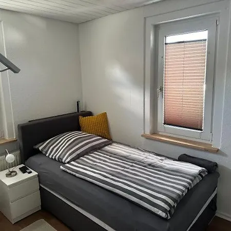 Haus 4 Am Schloss 民宿