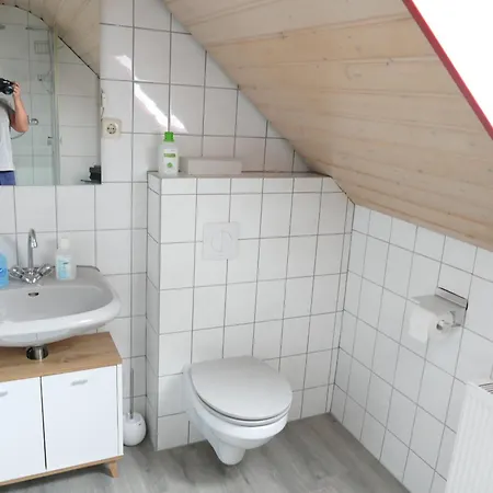 Haus 4 Am Schloss 홈스테이 *